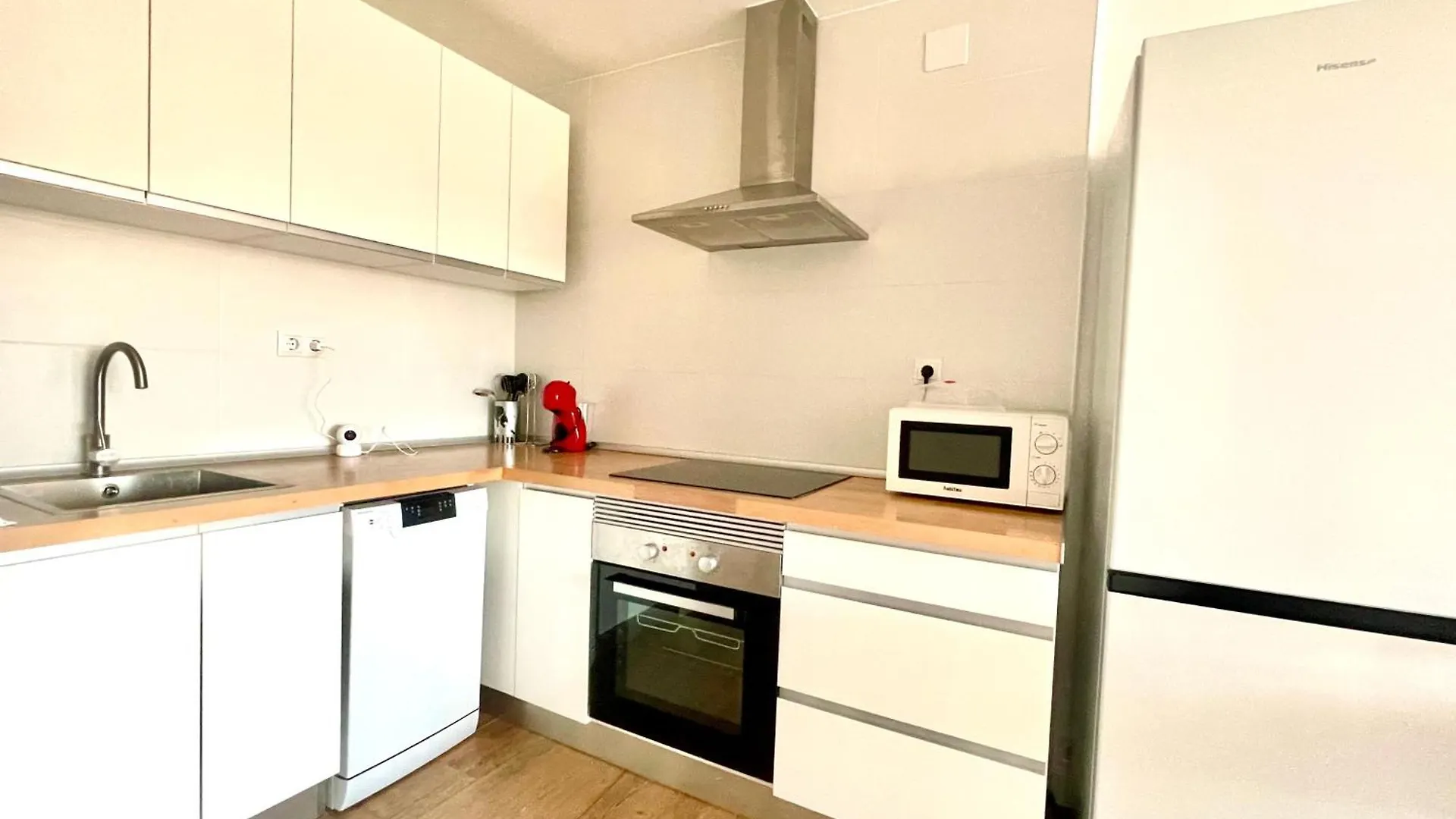 Costa Daurada Apartaments - Aquario Pineda La Pineda Spain