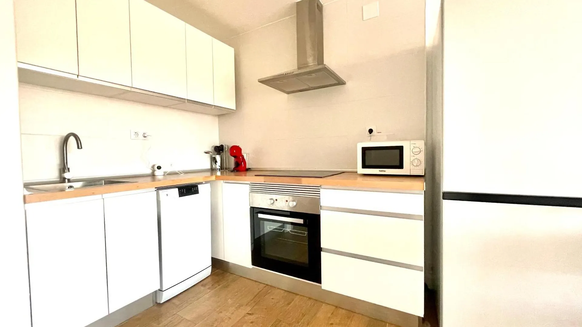 Costa Daurada Apartaments - Aquario Pineda ラ・ピネーダ