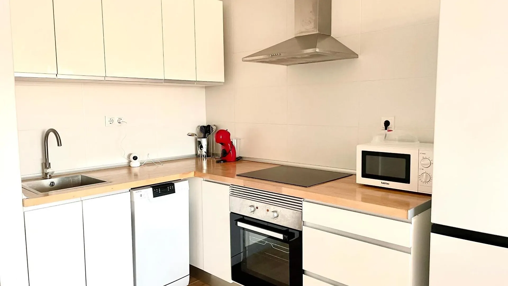 Costa Daurada Apartaments - Aquario Pineda ラ・ピネーダ アパート