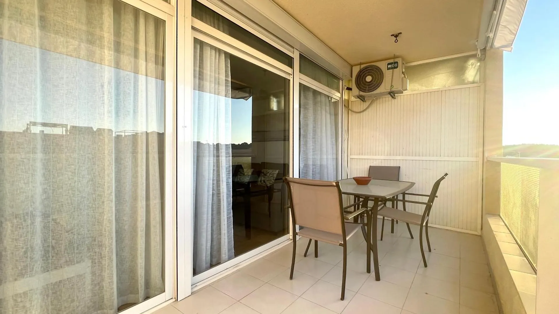 Costa Daurada Apartaments - Aquario Pineda La Pineda 0*,